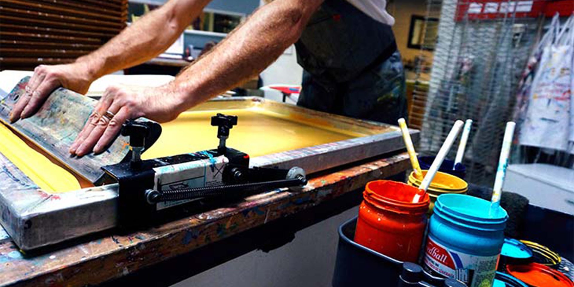 threadbird-screen-printing-process-1-f739c1d4d5945d22f332644e8017dae5